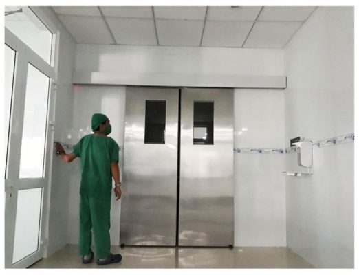 cửa tự động bệnh viện được thiết kế đặc thù về kiểu dáng, chất liệu