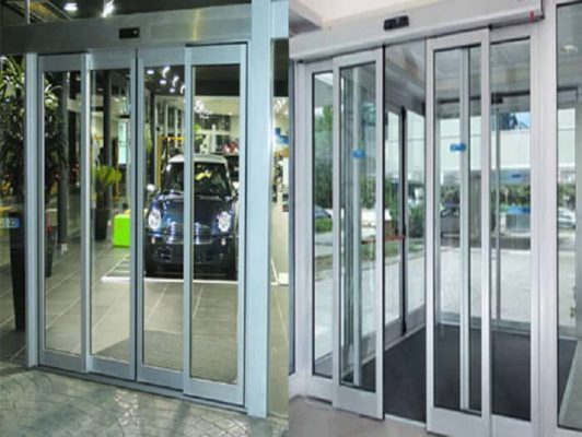 cửa kính tự động được ưa chuộng tại nơi công cộng