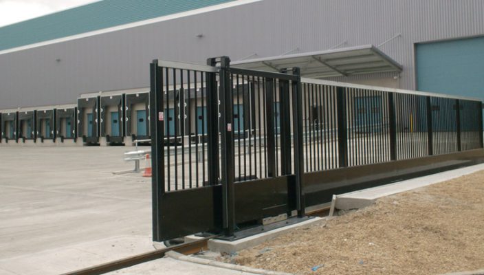 Cổng điều khiển trượt tự động