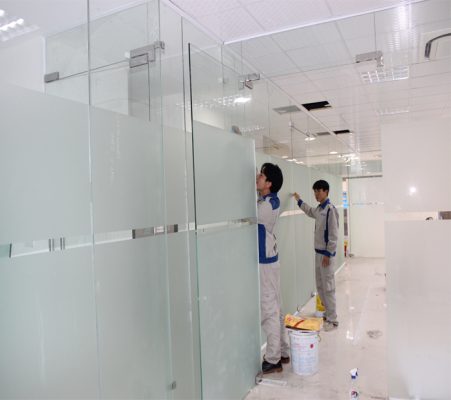Minh Khải Group sửa cửa kính cường lực Vũng Tàu nhanh chóng Minh Khải Group sửa cửa kính cường lực Vũng Tàu nhanh chóng