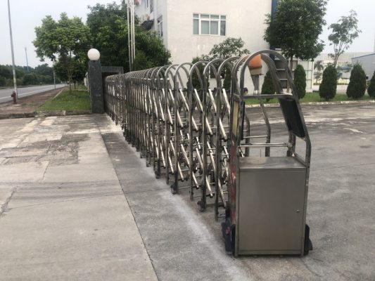 Sản phẩm cổng xếp tự động có tính ứng dụng cao Motor cổng xếp có tính ứng dụng cao