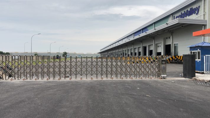 Cổng xếp tự động hoạt động mạnh mẽ và ổn định Cổng xếp hoạt động bền bỉ