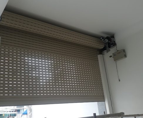 Ưu điểm của motor cửa cuốn tự động là tuổi thọ cao
