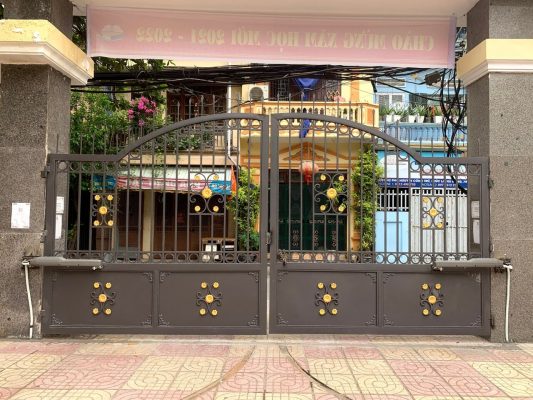 Cổng tay đòn cao cấp Quản lý an ninh tốt hơn
