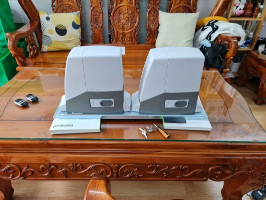 cổng lùa life chính hãng cao cấp thiết kế có tính thẩm mỹ