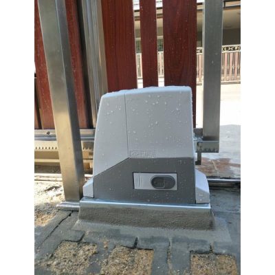 Giới thiệu sản phẩm cao cấp từ thương hiệu Life Italy 600kg Motor cổng lùa tải trọng 600kg từ Life